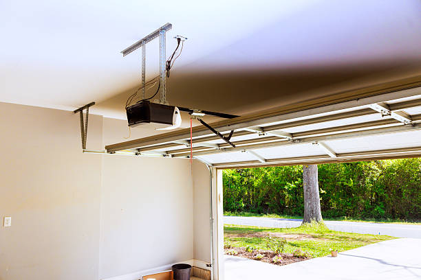 Top rated local Garage Door Roller Replacement specialists in Laurel, FL